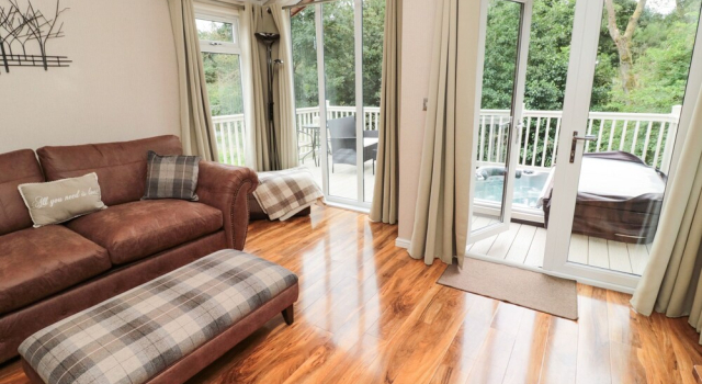 Number 43 Burnside Lodge