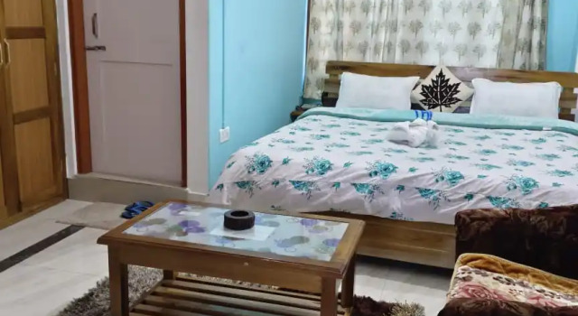 Люкс Hotel White Tara