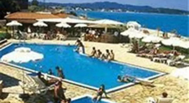 Beis Beach Apartment, Забронировать Апартаменты/квартира Отели периферии Ионических островов с бассейном, Бассейн