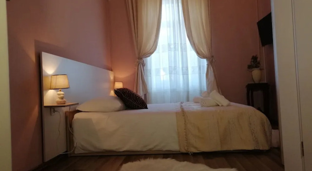 Sun City Boutique Rooms, Book Boutique Hotel Boutiquehoteller i Pula Riviera, Boutique Hotel