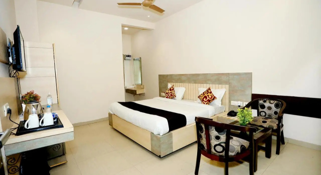 Hotel Bhagyaraj Palace - Best Hotel In Kanpur, Забронировать Отель Канпур штат Уттар-Прадеш