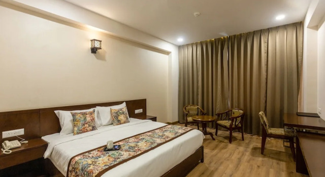 Двухместный номер Deluxe c 1 комнатой с видом на город Pride Hotel Bhopal