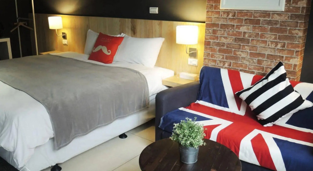 Huzi Room