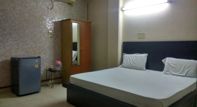 Номер Deluxe Hotel Pearl Plaza, City Centre - Near Connaught Place & NDLS Railway Station