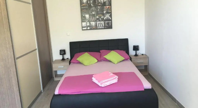 Oki Apartment
