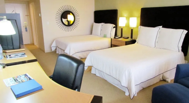 Номер Deluxe с балконом Pacific Palms Resort and Golf Club