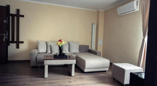 London Apartments Vaslui