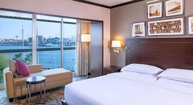 Двухместный полулюкс с видом на воду Sheraton Dubai Creek Hotel & Towers
