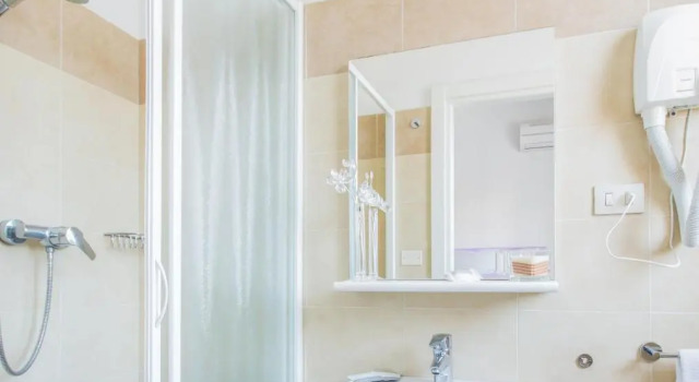 Четырёхместный номер Standard HOTEL OLIVER