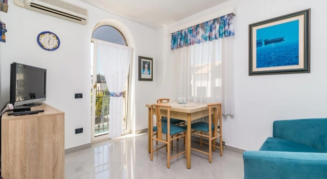 Modern Apartment With Balcony, sea and Pool View for a Couple in Medulin, Забронировать Апартаменты/квартира Медулин Pula Riviera