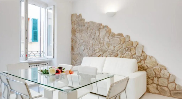 Апартаменты c 1 комнатой Sarzana White Apartment nel Centro Storico