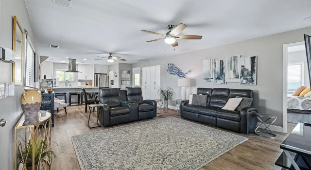 4BR Beach House Spacious Steps From Sand