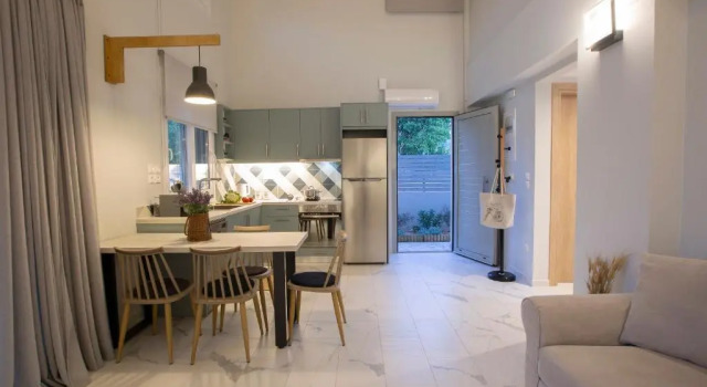 Grappolo Lefkada Villas - Villa Vertzami just 2 km from Lefkada town