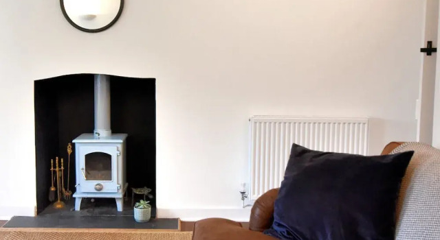 1 Lymbrook Cottages, Забронировать Дом для отпуска Отели Лайм-Риджис с парковкой, рядом с Пляж Монмут, Парковка