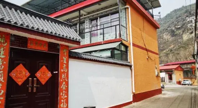 Beijing Xinxin Baoling Inn, Book Hotel Hoteller i Beijing Province med parkering, Parkering
