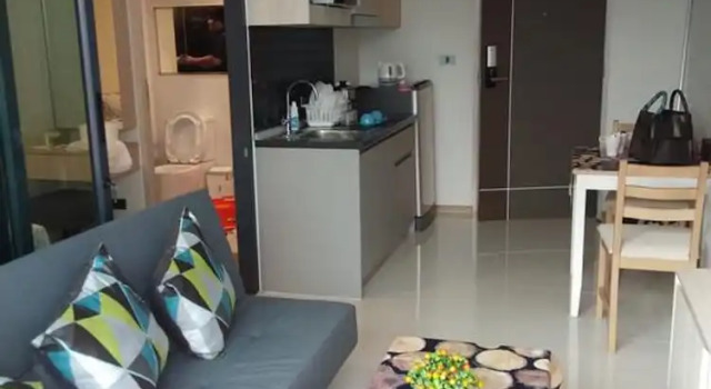 Номер Standard c 1 комнатой с балконом Apartment at Punnawithi BTS
