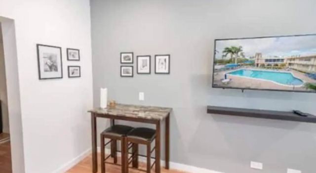 Hallandale Studio in Hallandale Beach, Book Lejlighed Hallandale Beach 