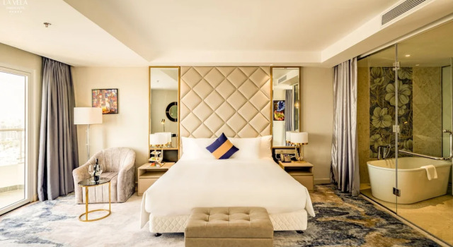 Двухместный номер Luxury Deluxe La Vela Saigon Hotel