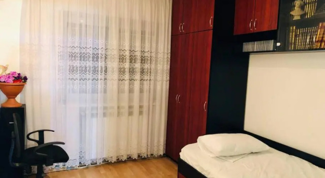Very Big apartment in a Quiet area near Spitalul Judetean F7