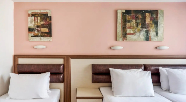 Трёхместный номер Standard Pearl Hotel