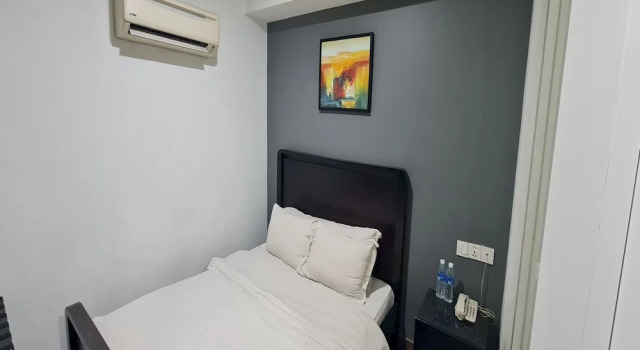 Двухместный номер Standard без окна Hotel O Crossroads Hotel