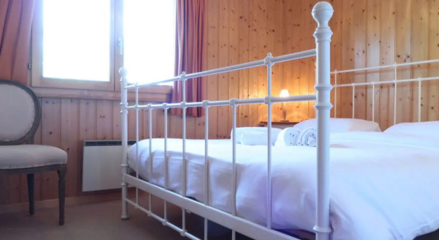 Holiday Home Lara Nendaz Station, Rezerwuj Chalet Hotele w 4 Valleys z parkingiem, Parking