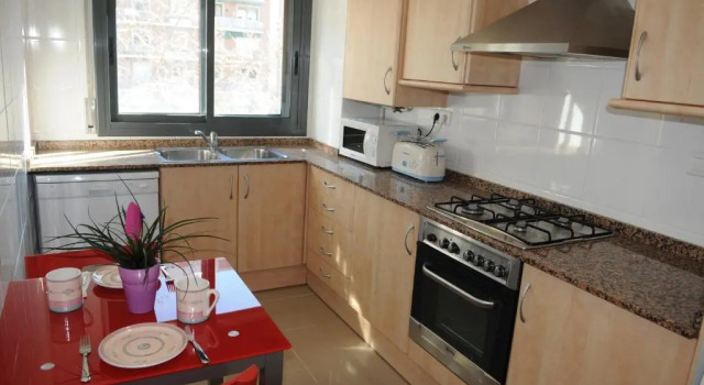 New & Sunny Apartment, Забронировать Апартаменты/квартира Сант-Марти Барселона, рядом с Ла Сагрера – Меридиана