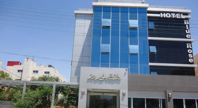 Blue Rose Hotel, Забронировать Отель Отели Аммана 3 звезды, рядом с Сад птиц принца Хашем, 3*