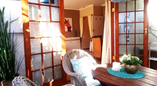 Апартаменты с видом на сад Khashamongo B & B
