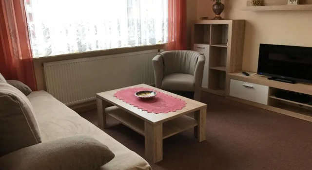 Ferienwohnung-SeesternEG, Забронировать Отель Пляж Куксхавен Куксхафен