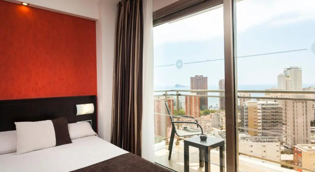 Трёхместный номер Wellness Sandos Monaco