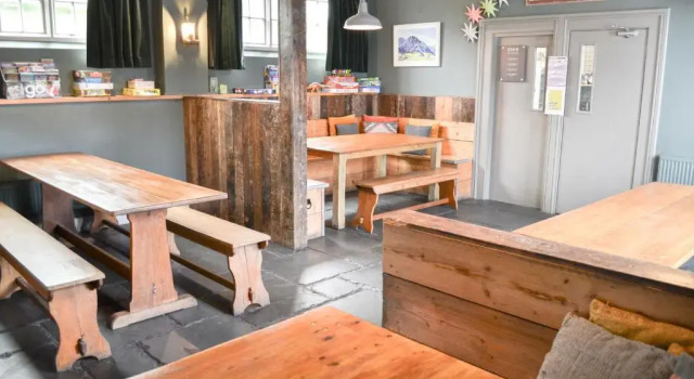The Rocks at Plas Curig Hostel, 预订 酒店 凯珀尔克里格 克卢伊德