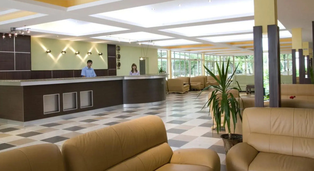 Hotel Compass