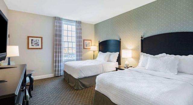 Четырёхместный номер Deluxe Natural Bridge Hotel, Trademark Collection by Wyndham