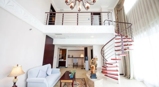 Very Nice Hotel, Rezerwuj Hotel Hotele w Qingyang z parkingiem, Parking