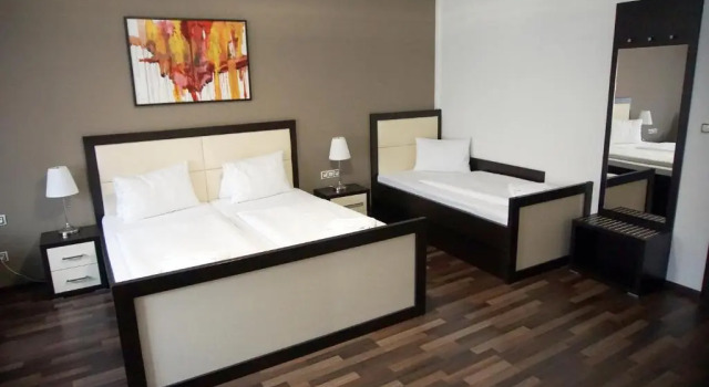 Четырёхместный номер Standard Garní Hotel Corona