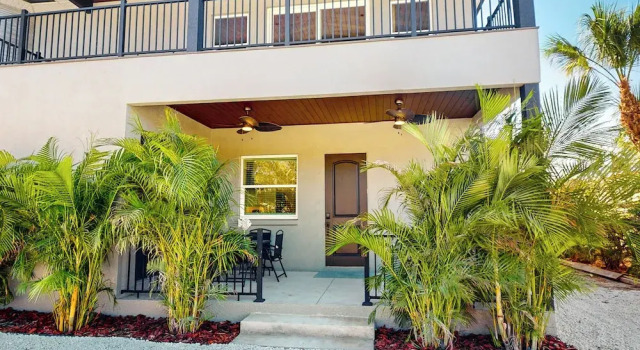 Коттедж 2BR Home w/ Horses, Close to Beach