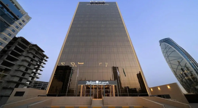 Radisson Blu Hotel, Riyadh Al Sahafa, Varaa Hotelli Hotellit Riyadh Region aamiaisella, Aamiainen