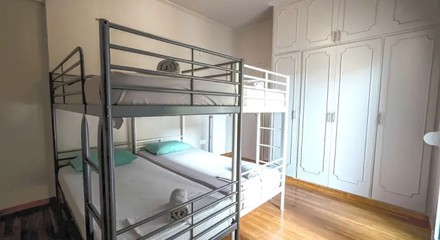 Cozy Corner, Забронировать Хостел Хостелы Афины, рядом с Железнодорожная станция Виктория, Хостел