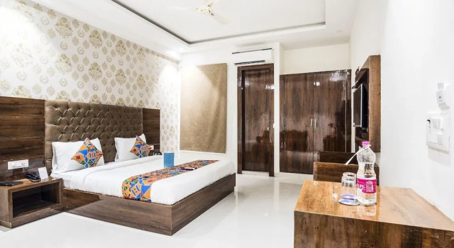 FabHotel Gross inn Suites, Забронировать Отель Отели Нью-Дели с завтраком, Завтраки