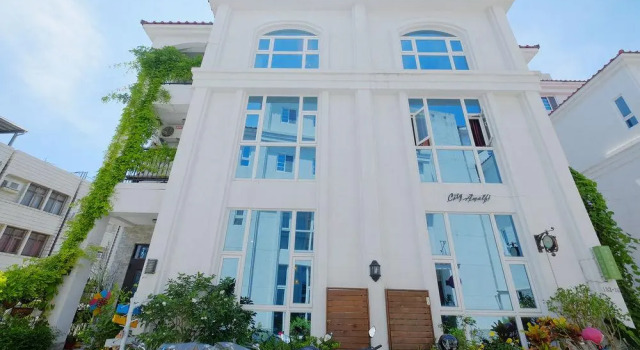 Hilarity B&B, Забронировать Отель «постель и завтрак» Недорогие отели Хуалянь, рядом с Hualien Tianhui Temple, недорого