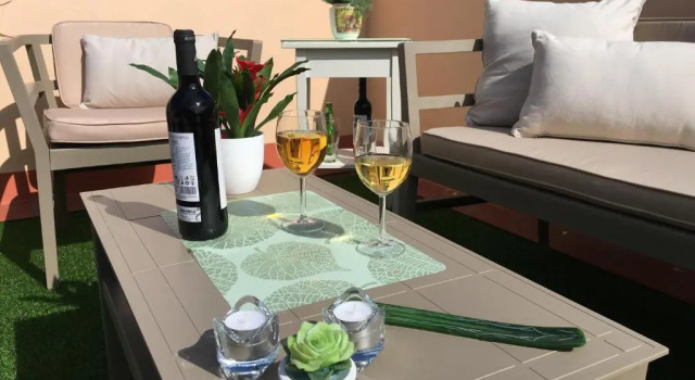 Vivienda Vacacional La Laguna Deluxe 5, Book Hotel Hotels in Tenerife with Parking, Parking