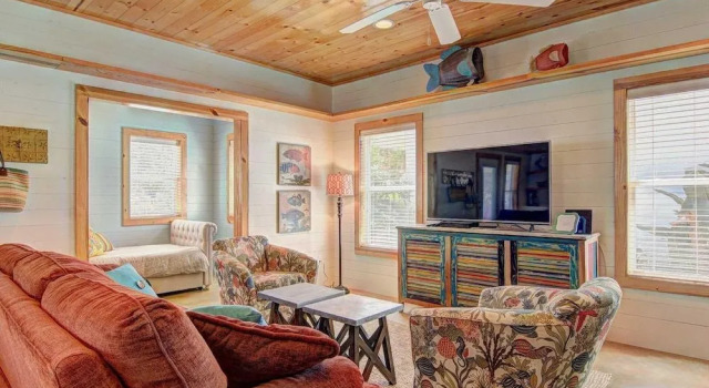 The Gruene Escape - 3 Br Home