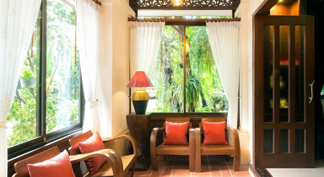 Baan Thapae Boutique Resort and Thai & Relax Massage, Забронировать Курортный отель Отели Чиангмай с парковкой, рядом с City Art &amp; Cultural Centre, Парковка