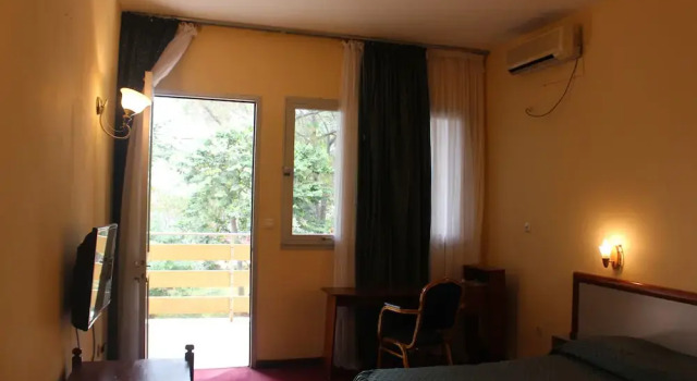 Двухместный номер Standard с балконом Hôtel Transcam
