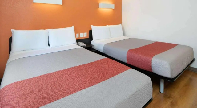Четырёхместный номер Deluxe Motel 6-Arcadia, CA - Los Angeles - Pasadena Area
