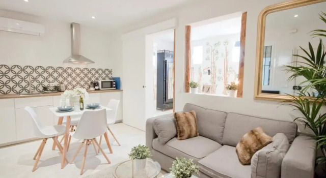 Un perfecto refugio en el centro de madrid, Забронировать Отель Бизнес-отели Мадрида, рядом с Театр Монументал, 4* 5*