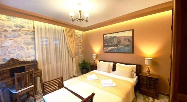 Апартаменты Deluxe D & Sons Apartments