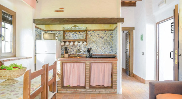 El almendro, Book Hotel Barbate Costa de la Luz