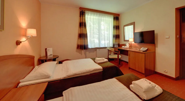 Nowa - Ski SPA Hotel, Забронировать Отель Отели Карпач с парковкой, рядом с Museum of Sport and Tourism, Парковка